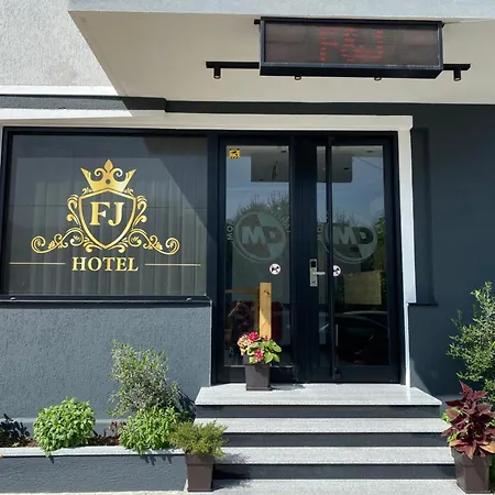 Hotel F&j Sarande